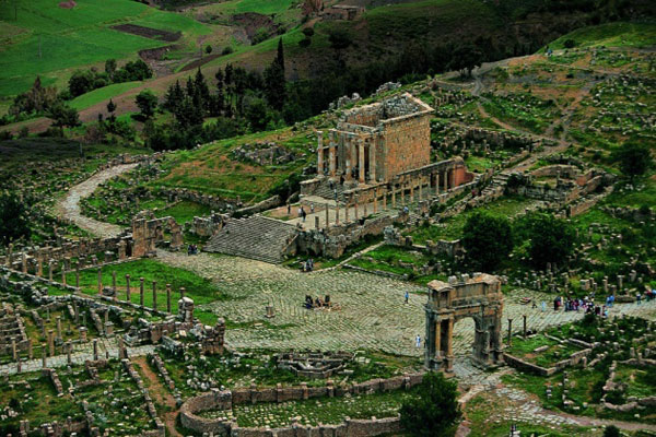 photo de l'Algérie vue du ciel, vestiges Romains à Djemila photos de l'Algérie vue du ciel, vestiges romains à djemila
