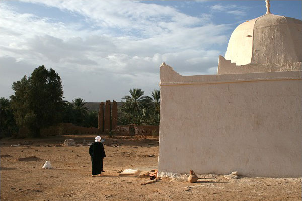 photo du tombeau de sid ahmed benmoussa moulay à kerzaz de béchar photos du tombeau de sid ahmed benmoussa moulay à kerzaz de béchar