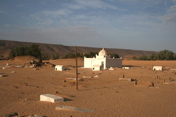photo du tombeau de abderrahmane boufelja benmhammed ben ahmed benmoussa de béchar photos du tombeau de abderrahmane boufelja benmhammed ben ahmed benmoussa de béchar