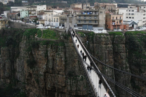 photo d'un pont de la ville de constantine photos d'un pont de la ville de constantine