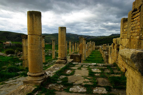 photo des vestiges romains de Djemila en Algérie photos des vestiges romains de djemila en algérie