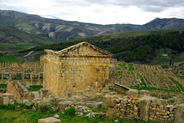 photo des vestiges romains de Djemila en Algérie photos des vestiges romains de djemila en algérie