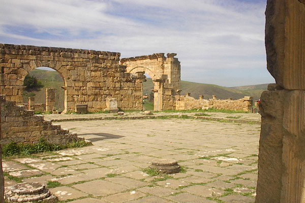 photo des vestiges romains de Djemila en Algérie photos des vestiges romains de djemila en algérie