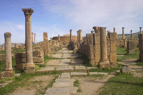 photo des vestiges romains de Djemila en Algérie photos des vestiges romains de djemila en algérie
