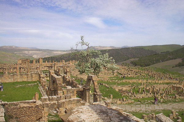 photo des vestiges romains de Djemila en Algérie photos des vestiges romains de djemila en algérie