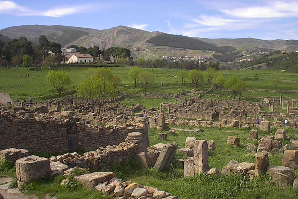 photo des vestiges romains de Djemila en Algérie photos des vestiges romains de djemila en algérie