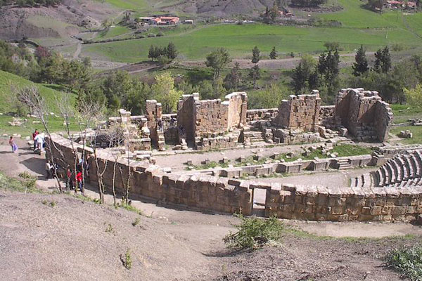 photo des vestiges romains de Djemila en Algérie photos des vestiges romains de djemila en algérie